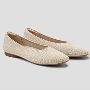 NIB Vivaia Tamia 2.0 Almond toe Ballet Flats in Almond 39